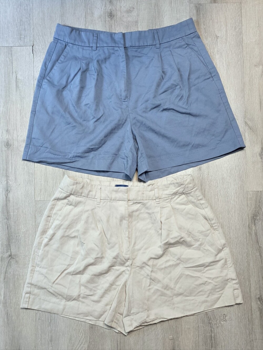 Lot of 2 Old Navy Extra High Rise Taylor Trouser Shorts Adjustable Waist Medium